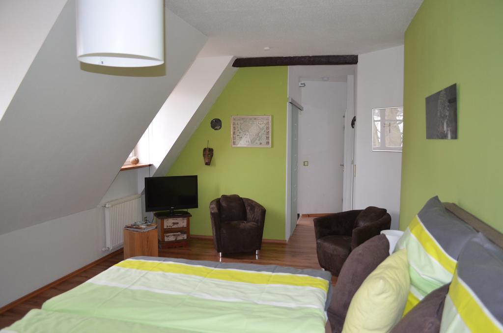 B & B Nr. 1 Schwerte Ruang foto